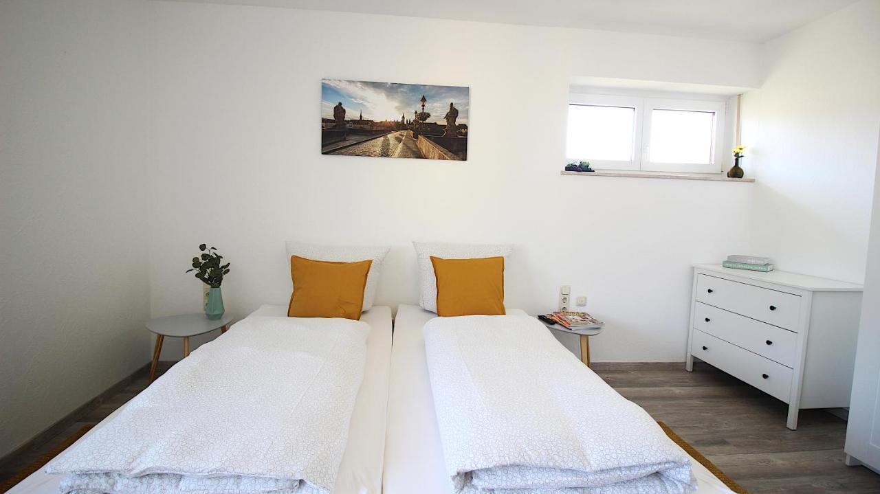 Grosszuegige Stadtwohnung - Garage, Balkon Wurzburg Ngoại thất bức ảnh